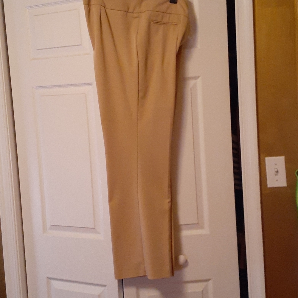 Dress pants - Picture 2 of 2